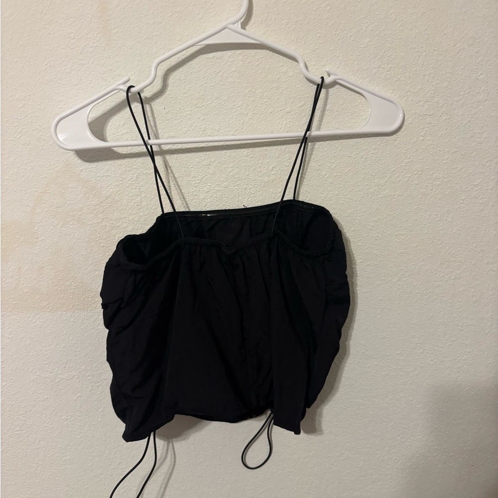 Black Ruched Spaghetti Strap Crop Top - Picture 5 of 5